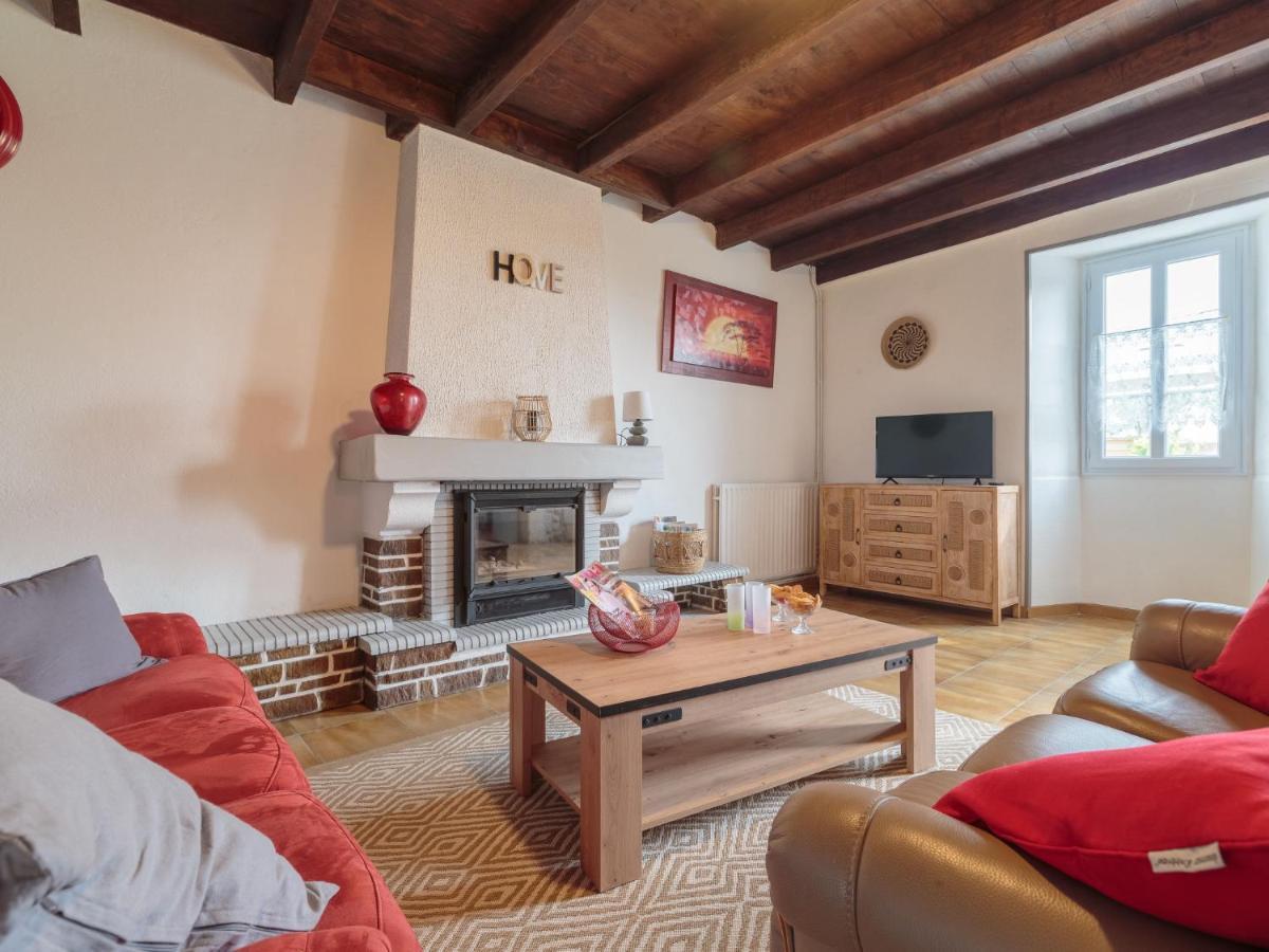 Berneuil  Holiday Home Gite La Truffiere Saintongeaise By Interhome מראה חיצוני תמונה