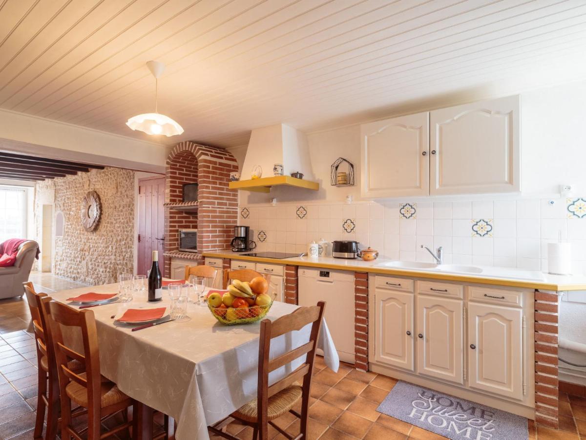 Berneuil  Holiday Home Gite La Truffiere Saintongeaise By Interhome מראה חיצוני תמונה